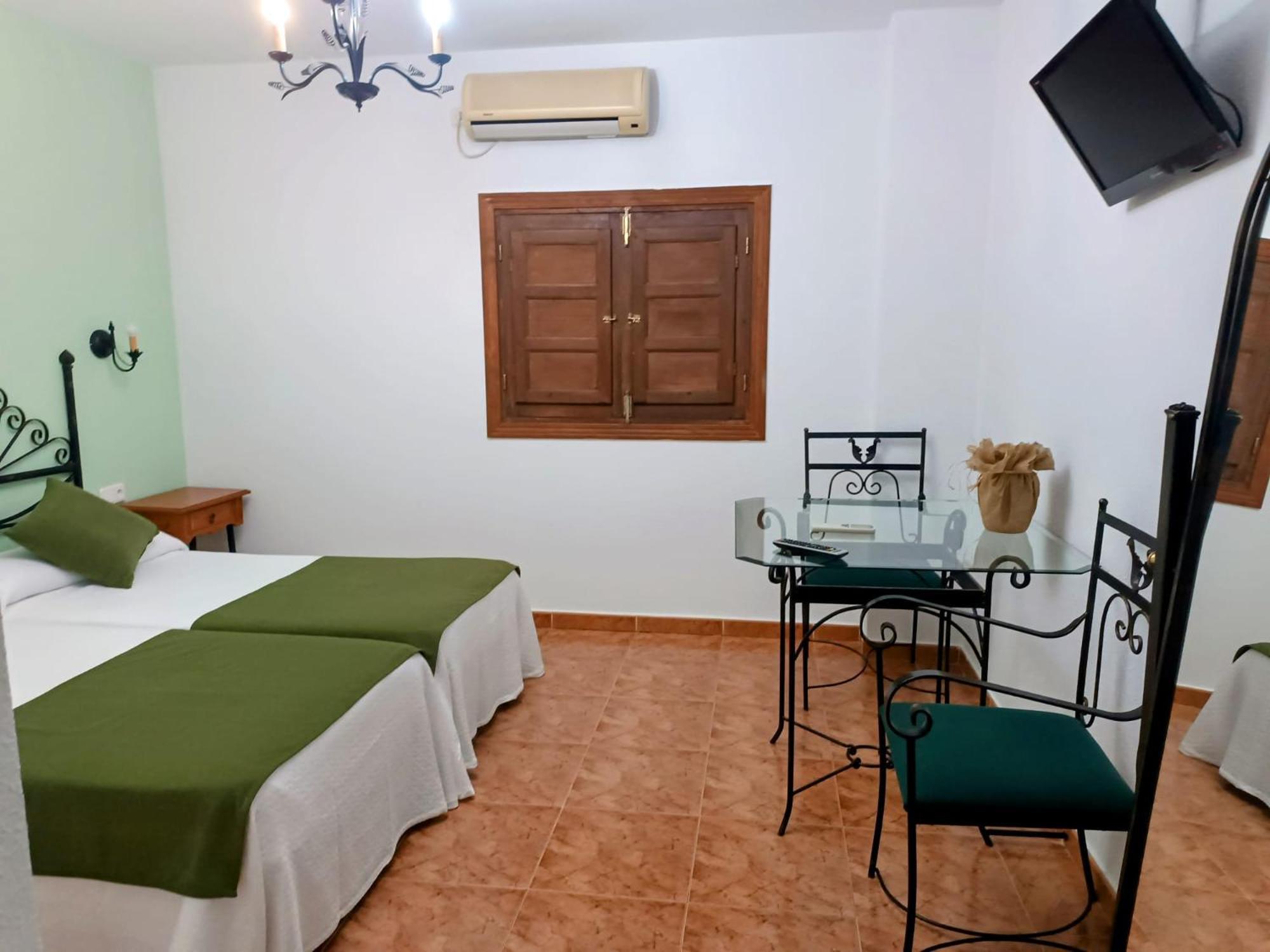 Complejo Godoy Hotell Losar De La Vera Eksteriør bilde